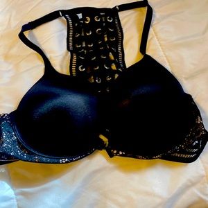 Victoria Secret black lace racer back bra size 34A